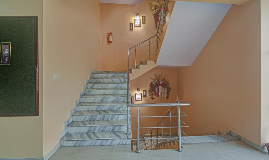 Public Area 3, Treebo New Rockwell Vivek Vihar, Jaipur