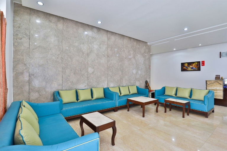Others 5, Hotel President Inn, Gandhinagar