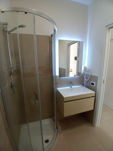 Bathroom 4, Il Calabriano Residence, Vibo Valentia