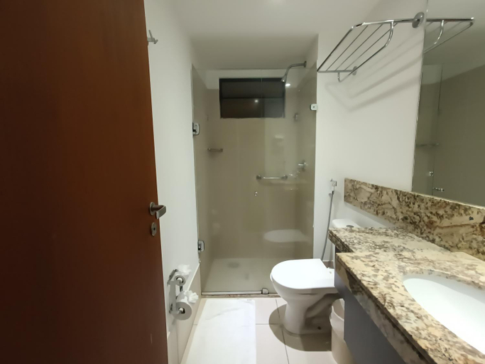 Bathroom, Suite acolhedora em Hotel, Natal
