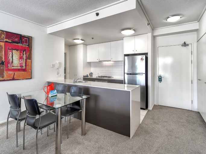 Dining Room 19