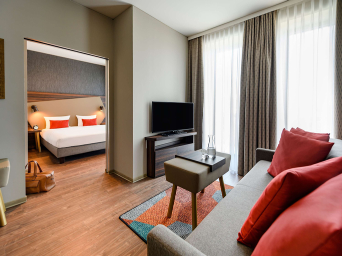 Bedroom 28