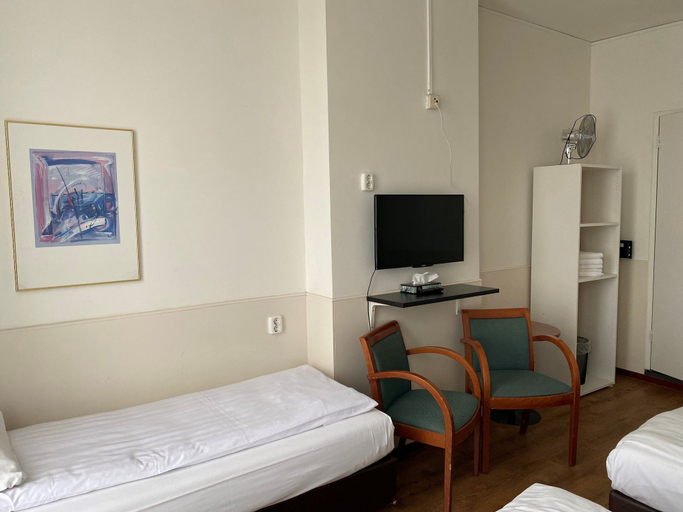 Room 2, Sphinx Hotel, Amsterdam