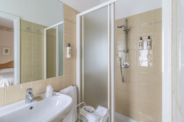 Bathroom 3, Villa Arizona B&B, Ravenna