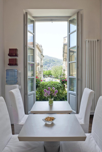 Food & Drinks 2, La Canarina Bed & Breakfast, Como