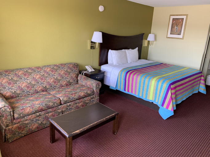 Bedroom 2, Western Motel - Prentiss, Jefferson Davis