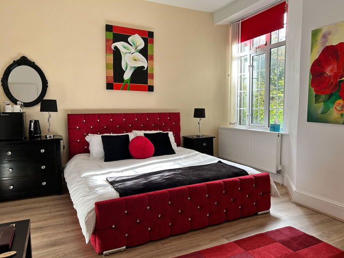 Bedroom 2, Exmoor Manor Guest House, Devon