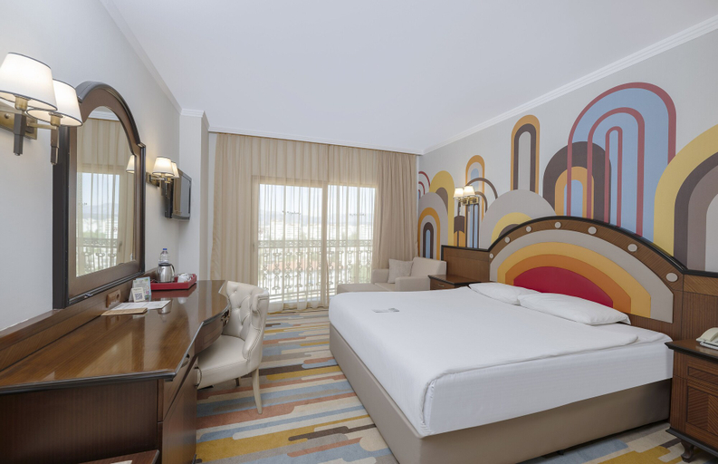 Bedroom 4, Megasaray Westbeach Antalya, Antalya