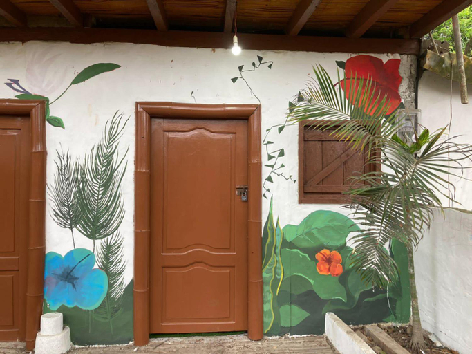 Exterior & Views 1, CHECK INN, Santa Elena