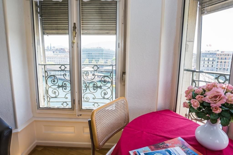Bedroom 4, Hotel des Tourelles, Genève