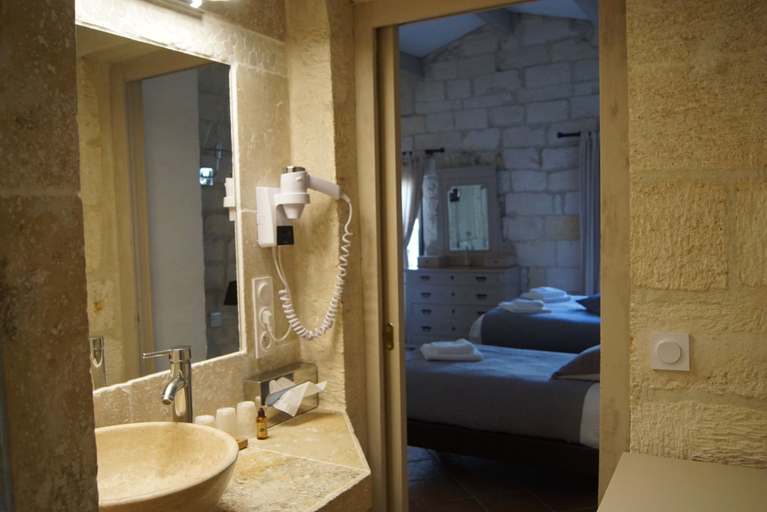 Bedroom 3, Hôtel La Muette, Bouches-du-Rhône