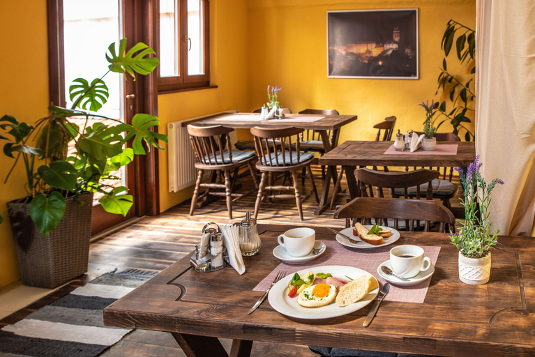 Food & Drinks 4, Rodinné Ubytování u Bílé Paní, Český Krumlov