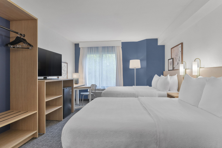 Bedroom 4, Spark by Hilton Orlando near SeaWorld, Orange