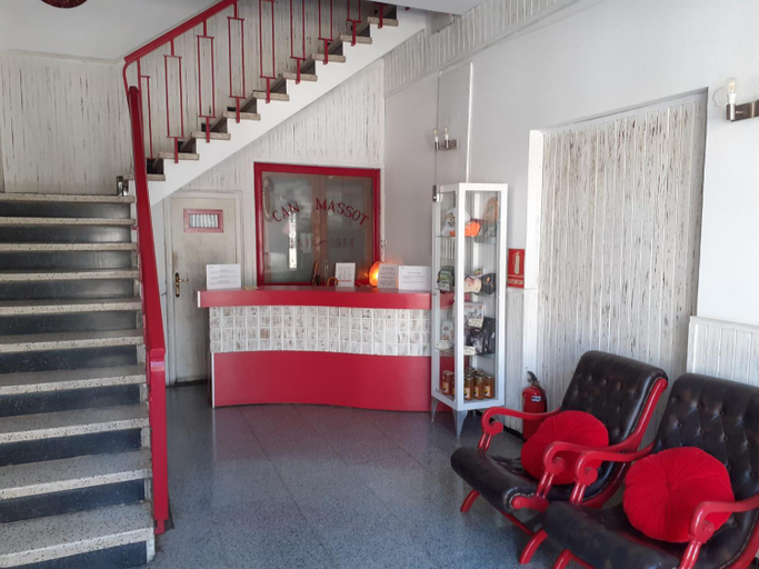 Public Area, Hostal Can Massot, Girona