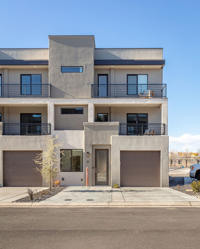 Exterior & Views 2, Family Paradise at the Vue by RedAwning, Washington