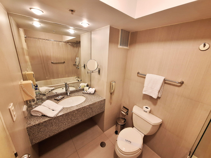 Bathroom 4, NM Lima Hotel, Lima