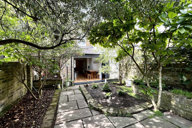 Exterior & Views 2, The Artist's House, Alma Street, London