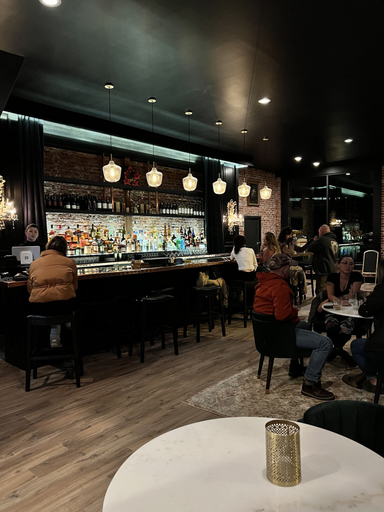 Food & Drinks