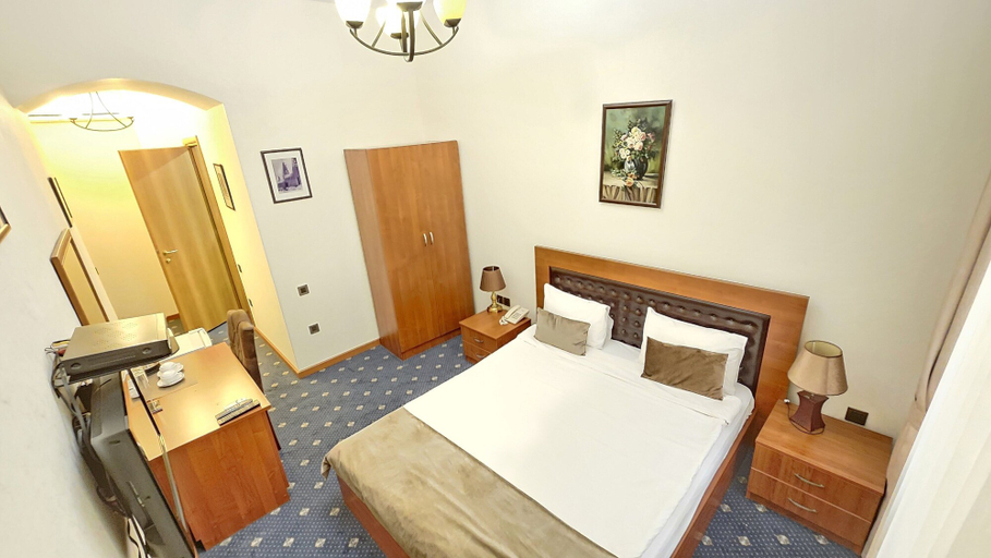 Bedroom 4, Port Hotel, Baku