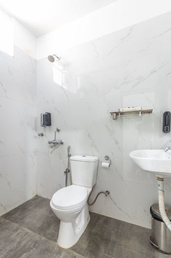 Bathroom, The Mayfield Resort - Vagator, North Goa
