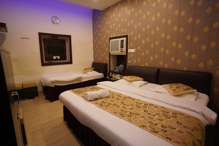Others 3, Temptation Hotel, Kaushambi