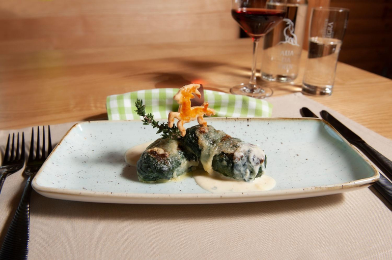 Food & Drinks 5, Hotel Ustria Parlatsch, Imboden