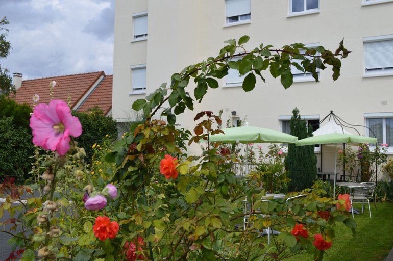 Exterior & Views 2, Hotel Christina, Indre