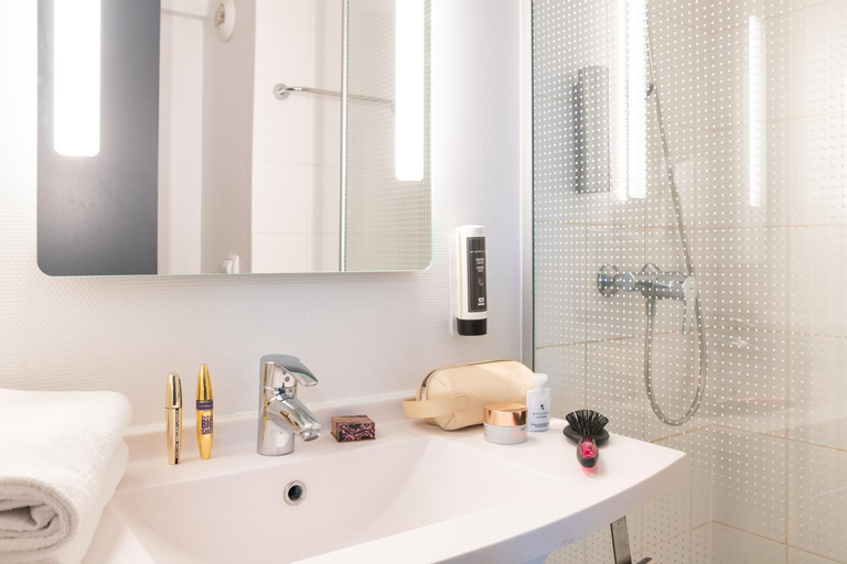 Bathroom 5