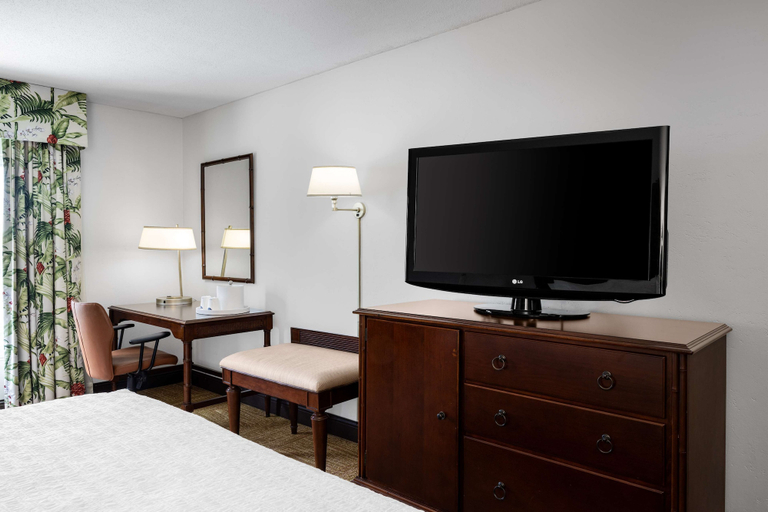 Bedroom 3, Hampton Inn & Suites San Juan