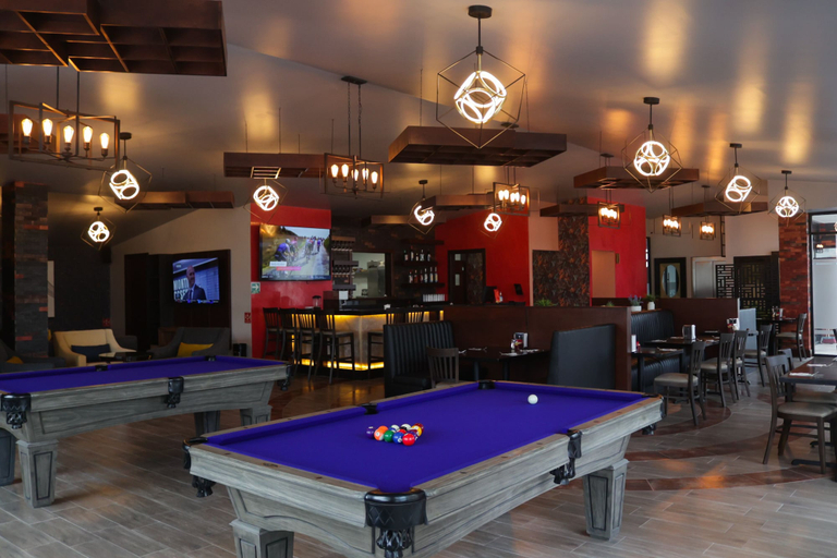 Food & Drinks 5, Hotel Wellintown, Tijuana