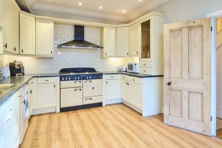 Others 5, Host Stay Bellevue Road, Kent