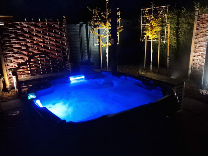 Sport & Beauty, Boutique Bedrooms, Cambridgeshire