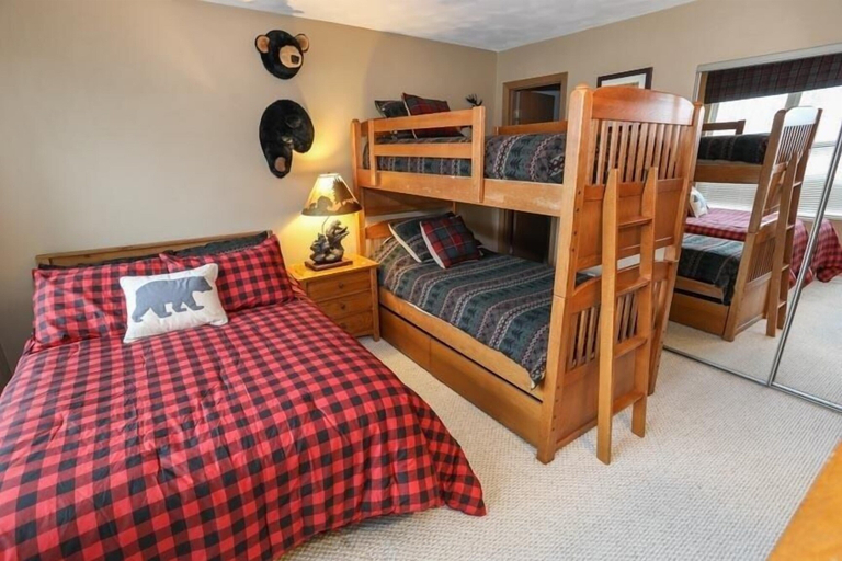Bedroom 3, Seven Springs 4 BR Premium Condo, Deck with Views by RedAwning, Somerset