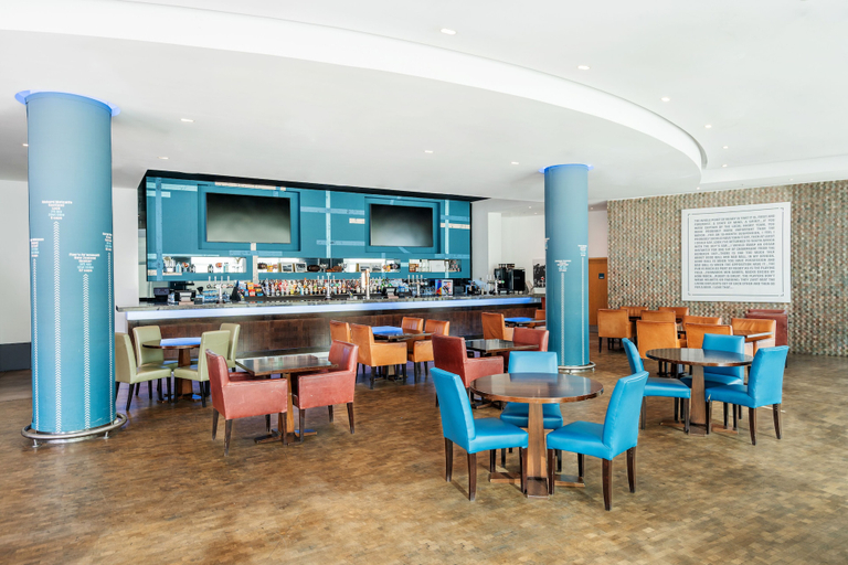 Food & Drinks 5, Radisson RED London Twickenham, London