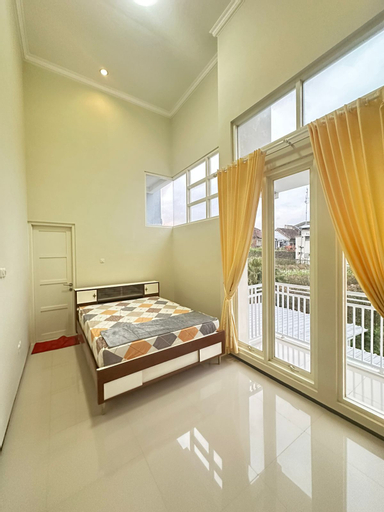 Bedroom 3, Jitu Cove, Malang