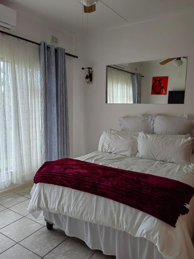 Others 5, Msongi Guest House, Ugu