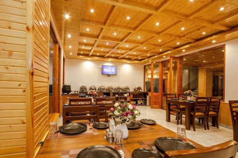 Food & Drinks, Mnp Village Venue, Kullu