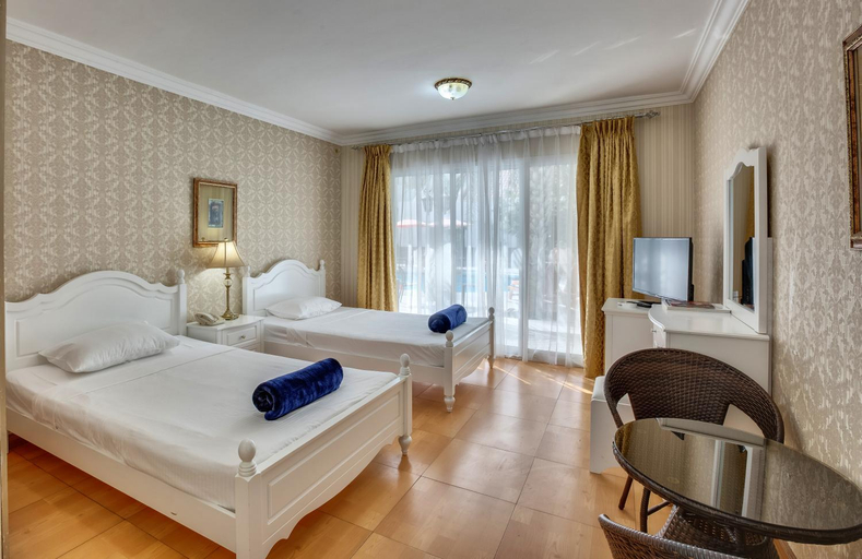Bedroom 2, Al Khalidiah Resort, Sharjah City
