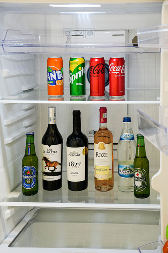 Food & Drinks, Alesia, Municipiul Bucuresti