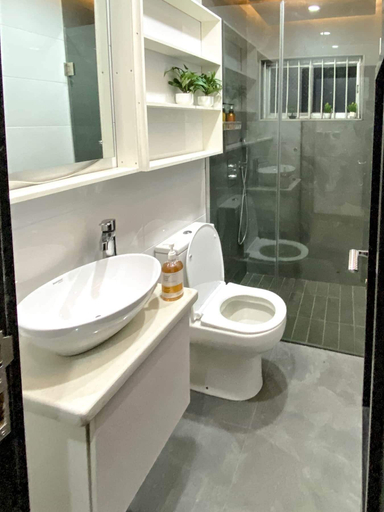 Bathroom 3, Leadwort Hotel, Ikwerre