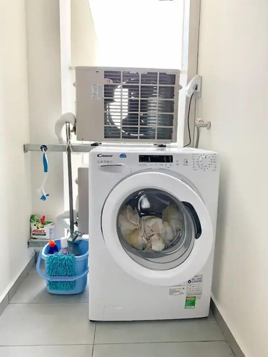 Bathroom 2, Chiip Apartment in Masteri An Phu, District 2