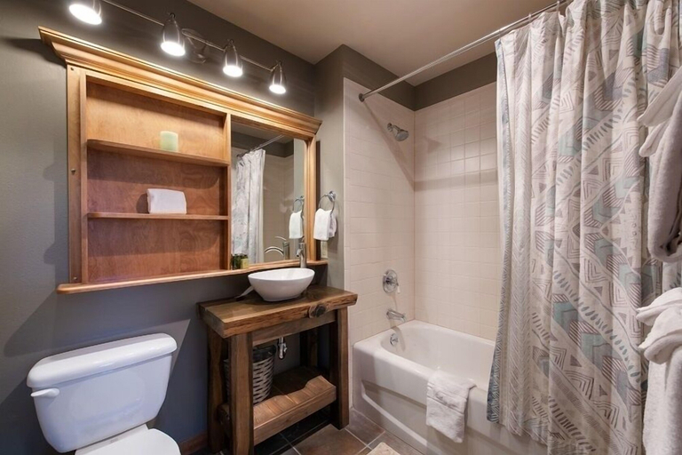 Bathroom 3, Zephyr Mountain Lodge, Condo | Ski Storage (Select-Rated Condo 2700), Grand