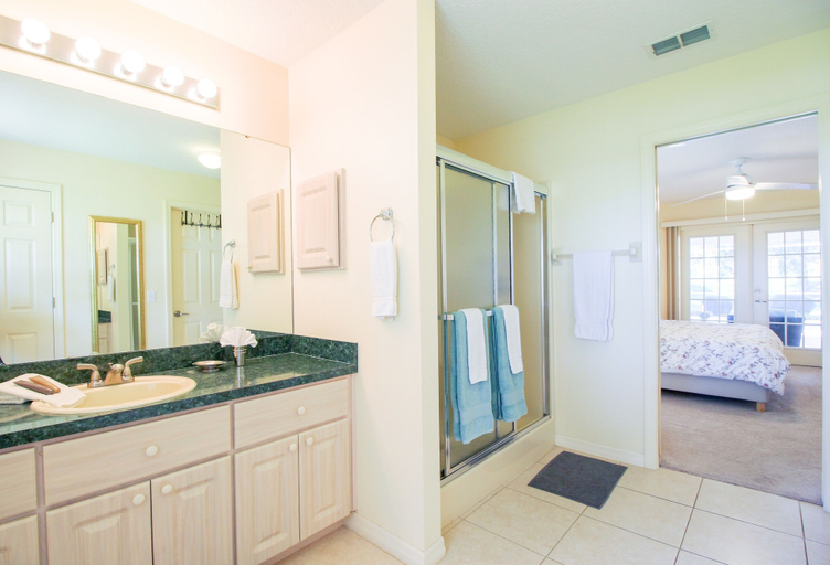 Bathroom 4, Four Bedroom Comfort 4668 Home by RedAwning, Citrus
