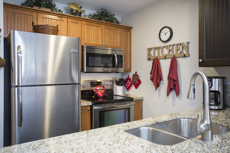 Private kitchen 4, 2403 - Two Bedroom Deluxe Eagle Springs East 2 Condo by RedAwning, Salt Lake