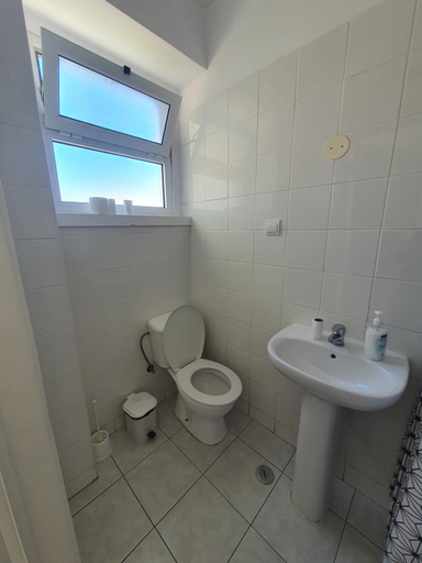 Others 5, S&S Hostel, Lisbon