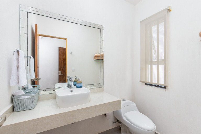 Bathroom 4, Isla Corfu Casa 21, Acaponeta