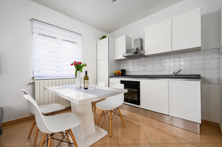 Others 5, BOZICA House with apartments, Umag