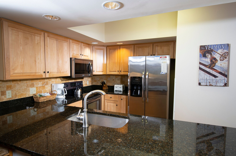 2br Solitude -ski-in, Ski-out Access To Promenade Trail 2 Bedroom Condo by RedAwning, Windsor