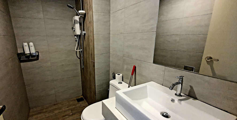 Bathroom 5, ARTE PLUS JALAN AMPANG by ST NOMAD, Gombak