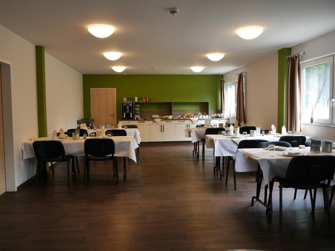 Food & Drinks 4, Ruhrstadtarena Hotel, Herne